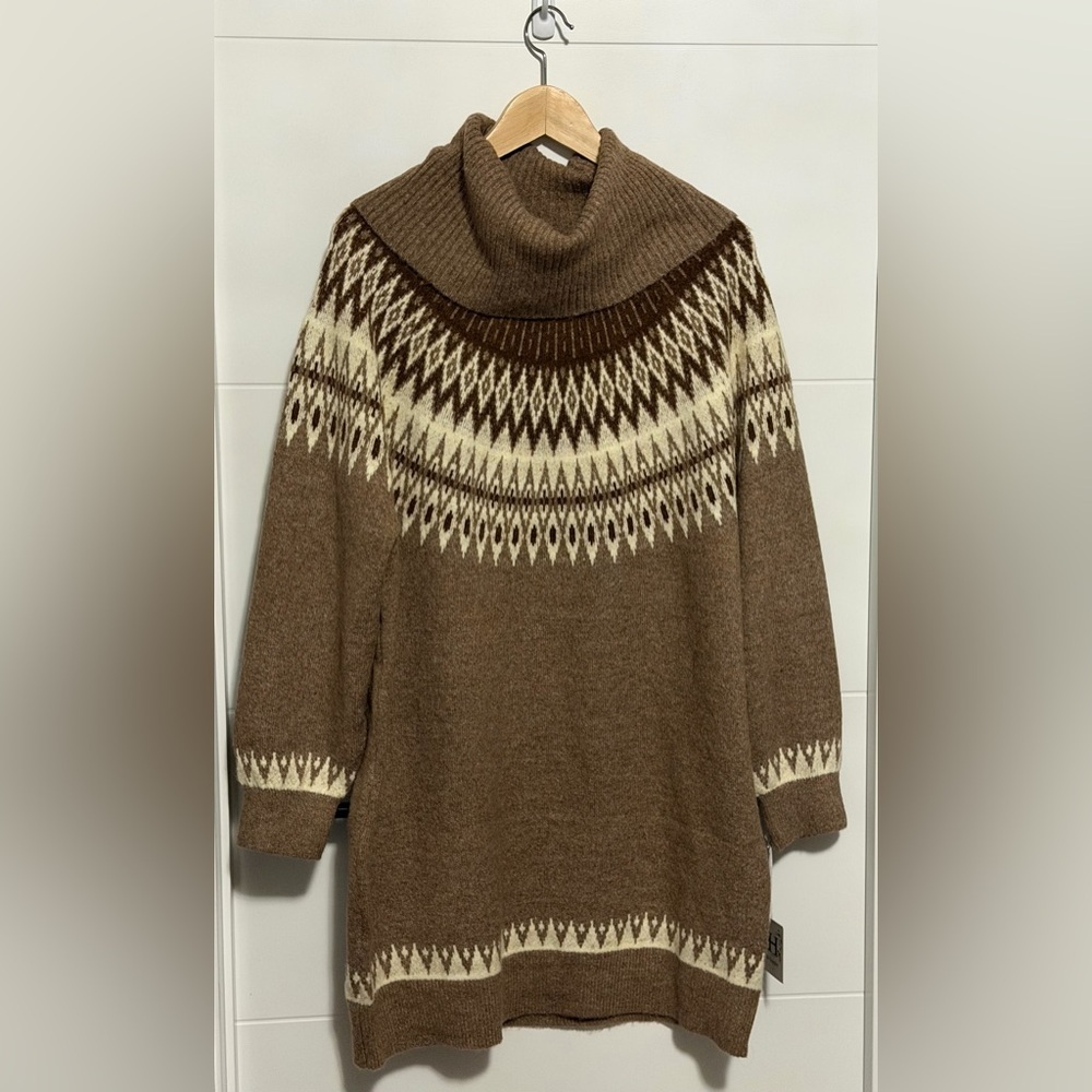 ✨NWT✨Haute Hippie: Long Sleeve Cowl Sweater Dress (ptp approx 24in) -Size Large